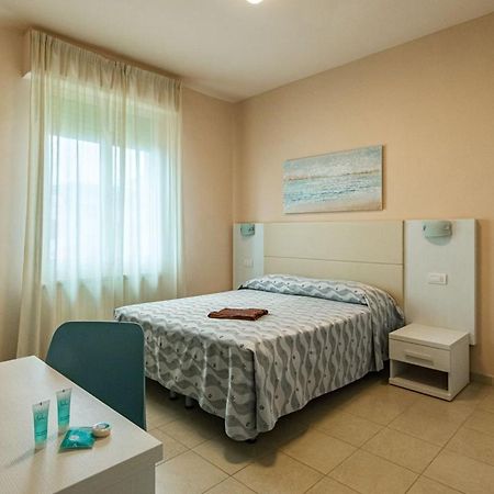 Hotel Villa San Giuseppe ซานบาร์โตโลเมโอ อัล มาเร ภายนอก รูปภาพ