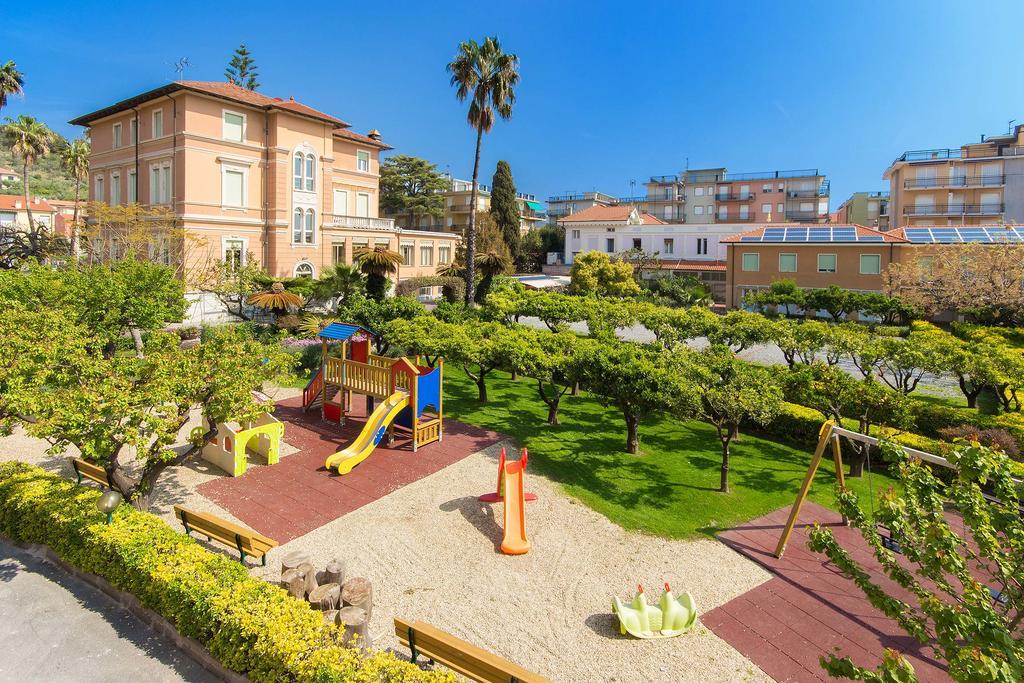 Hotel Villa San Giuseppe ซานบาร์โตโลเมโอ อัล มาเร ภายนอก รูปภาพ