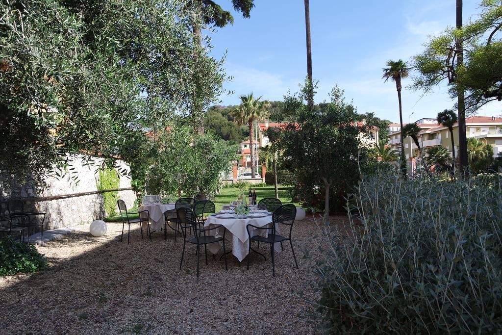 Hotel Villa San Giuseppe ซานบาร์โตโลเมโอ อัล มาเร ภายนอก รูปภาพ
