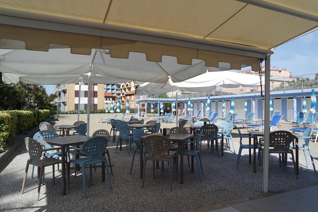 Hotel Villa San Giuseppe ซานบาร์โตโลเมโอ อัล มาเร ภายนอก รูปภาพ