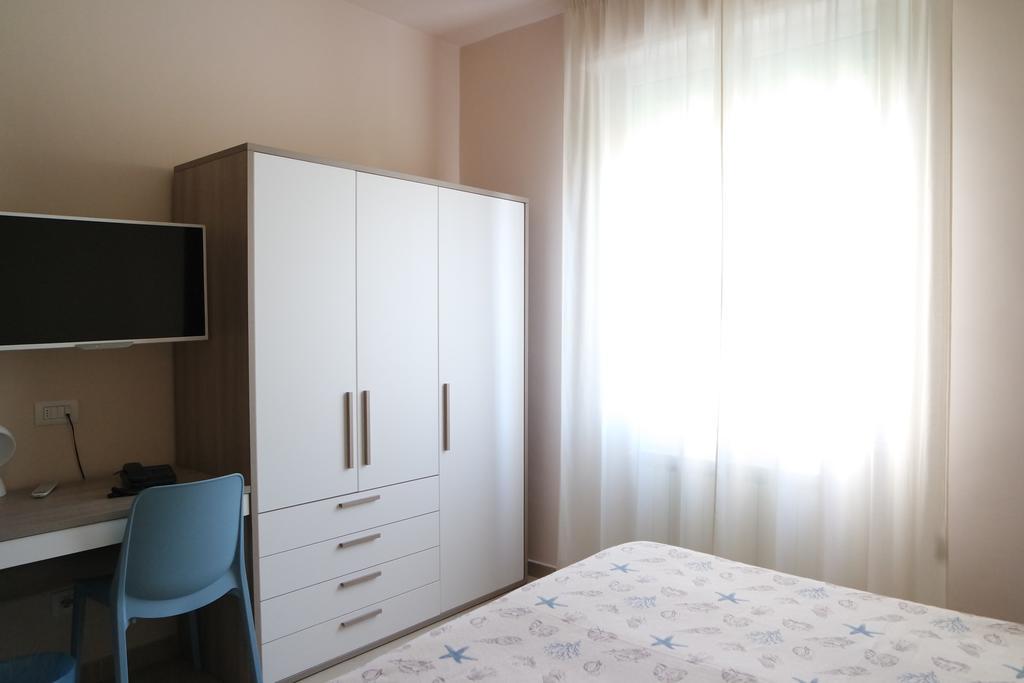 Hotel Villa San Giuseppe ซานบาร์โตโลเมโอ อัล มาเร ภายนอก รูปภาพ